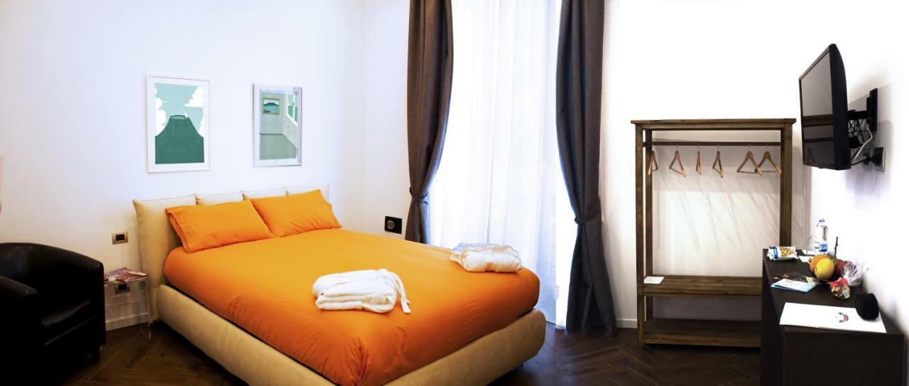 Agora' Dei Mille Bed & Breakfast Napoli Bagian luar foto